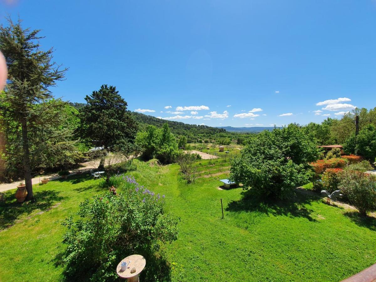 L'Oustaou Du Luberon Et Spa Villelaure Luaran gambar