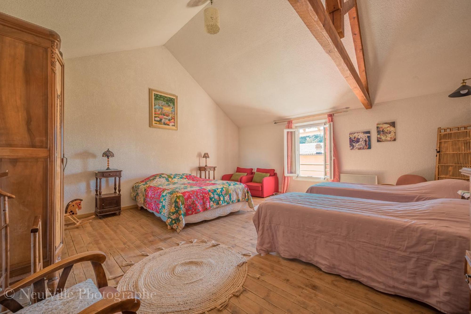 L'Oustaou Du Luberon Et Spa Villelaure Luaran gambar