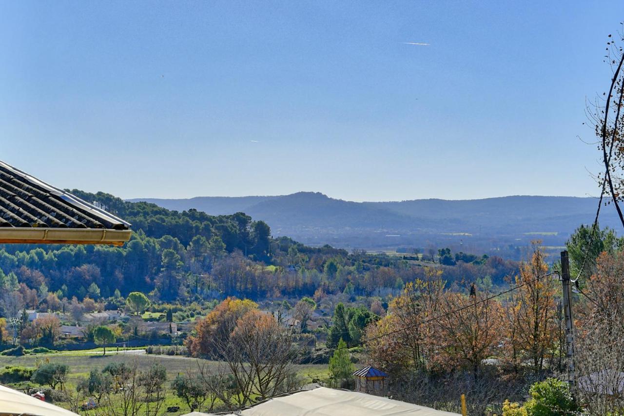 L'Oustaou Du Luberon Et Spa Villelaure Luaran gambar