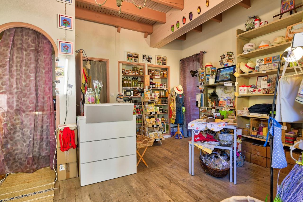 L'Oustaou Du Luberon Et Spa Villelaure Luaran gambar